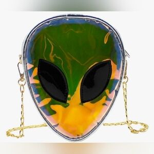 NWOT Silver Holographic Alien Fashion bag - 👽